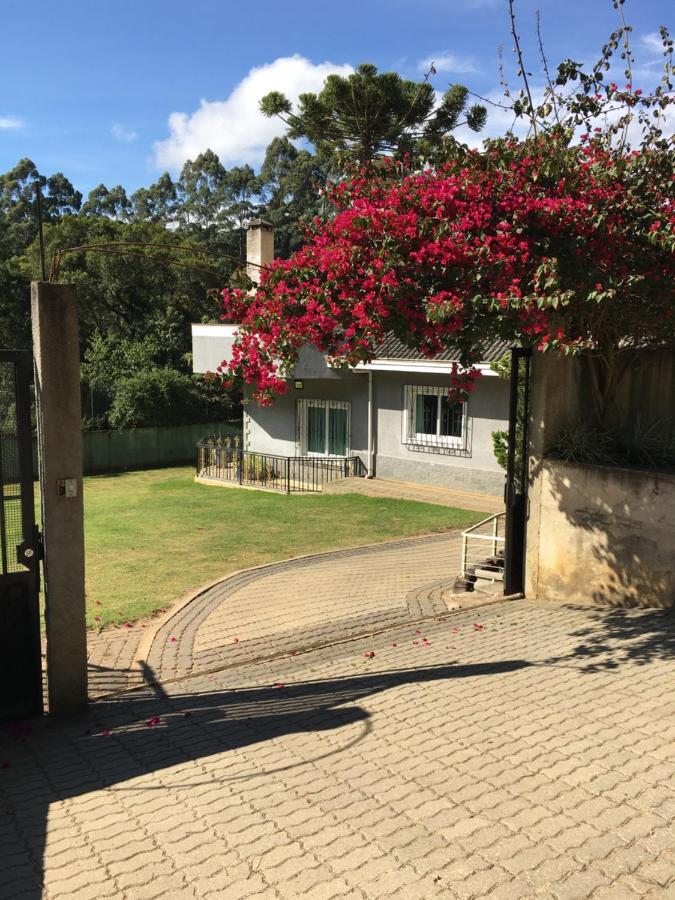 Excelente Casa, Bairro Nobre Em Campos Do Jordao Villa Luaran gambar