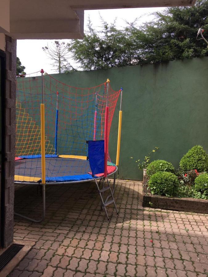 Excelente Casa, Bairro Nobre Em Campos Do Jordao Villa Luaran gambar